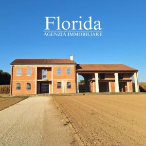Villa singola immersa nel verde in vendita a Santa Giustina In Colle Rif. 2726 - 1